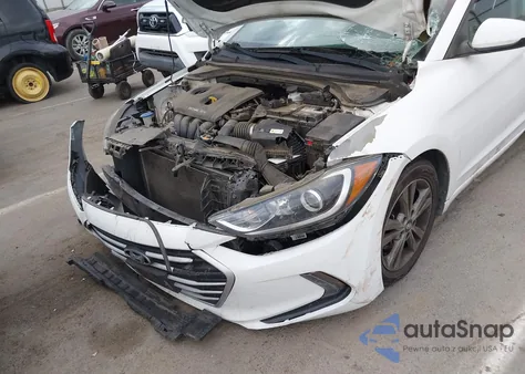 2018 Hyundai Elantra Value Edition z USA, uszkodzony, nr VIN 5NPD84LF9JH271077